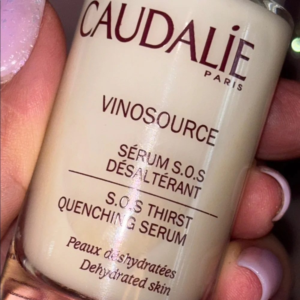 Caudalie Vinosource S.O.S Thirst Quenching Serum - Picture 4 of 6